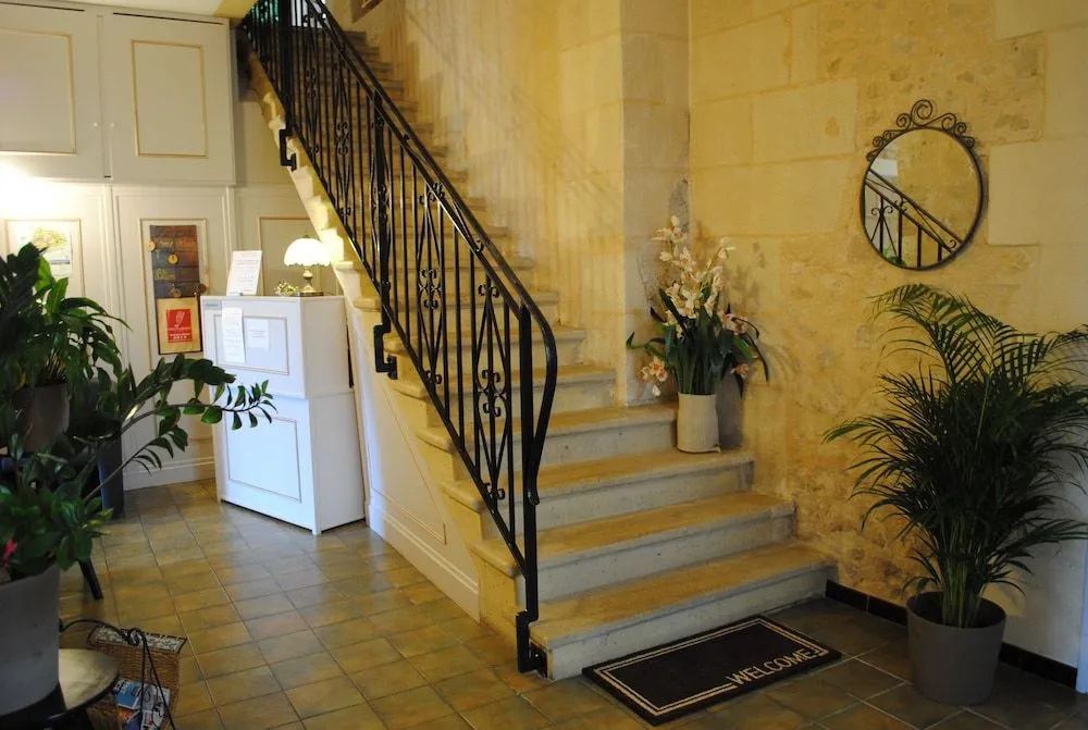 AUBERGE DU PORCHE