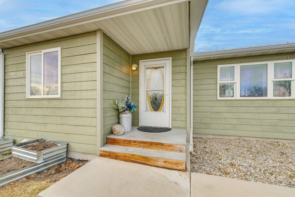 Hike, Fish & Golf! Pet-friendly Home in Choteau