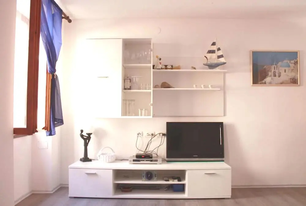 Apartment With one Bedroom in Rovinj, With Wonderful sea View, Furnished Terrace and Wifi - 100 m From the Beach