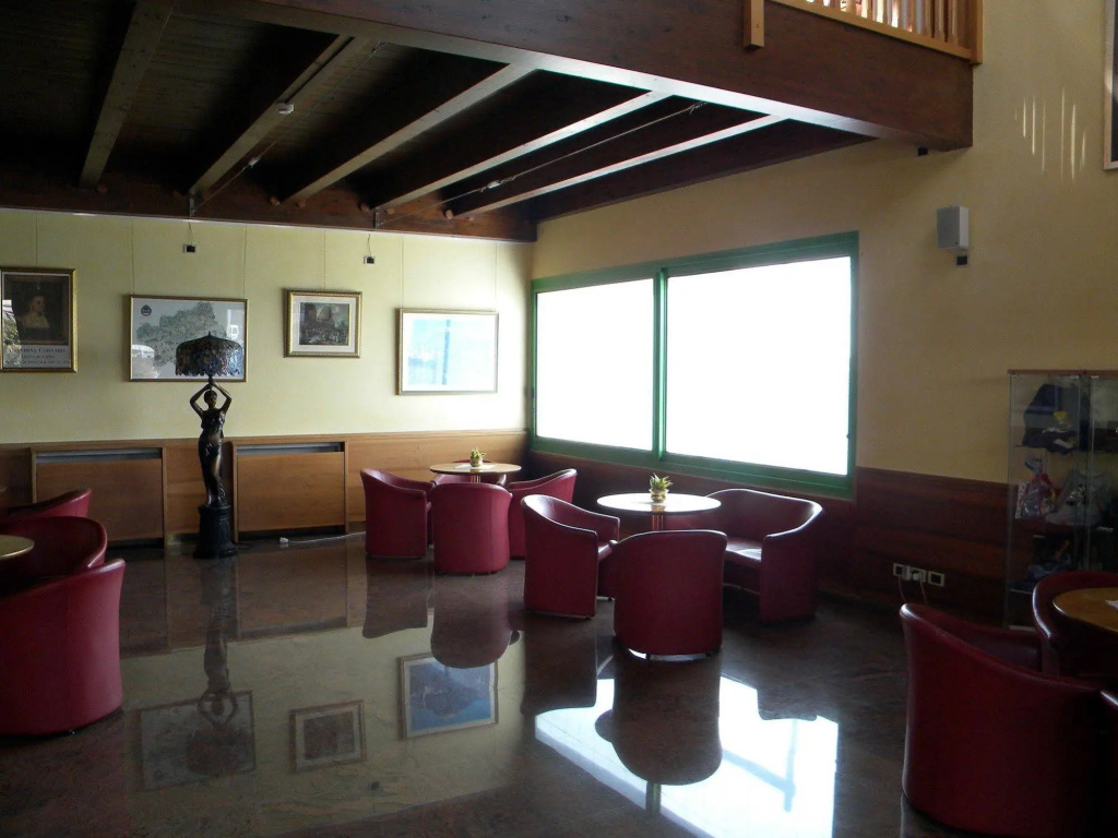 Hotel Corone