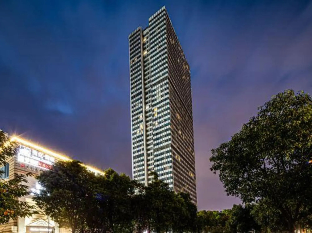 Ge Ling Jing Ping Zhi Xuan Hotel (Nantong Central Business District)