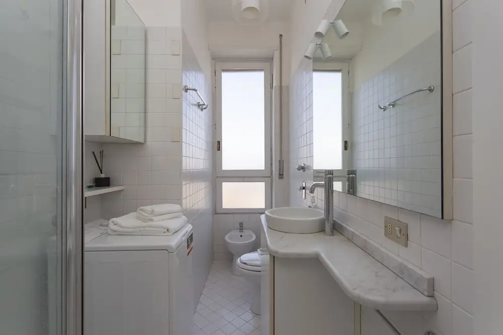 Biancamano Skyline View - 13th Floor 1 bdr With Balcony in Moscova Sempione