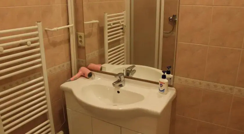 Germes Apartments Klimentska