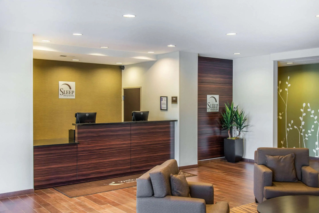 Sleep Inn & Suites Marshall - University Area