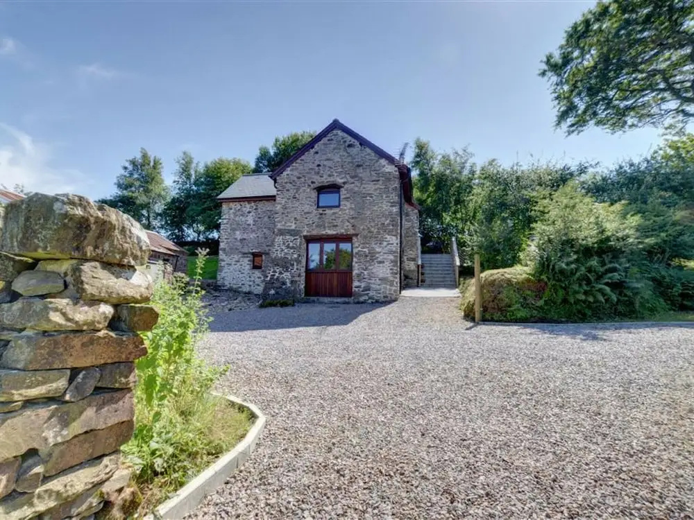 Rustic Holiday Home in Lynton with Garden near Malmsmead