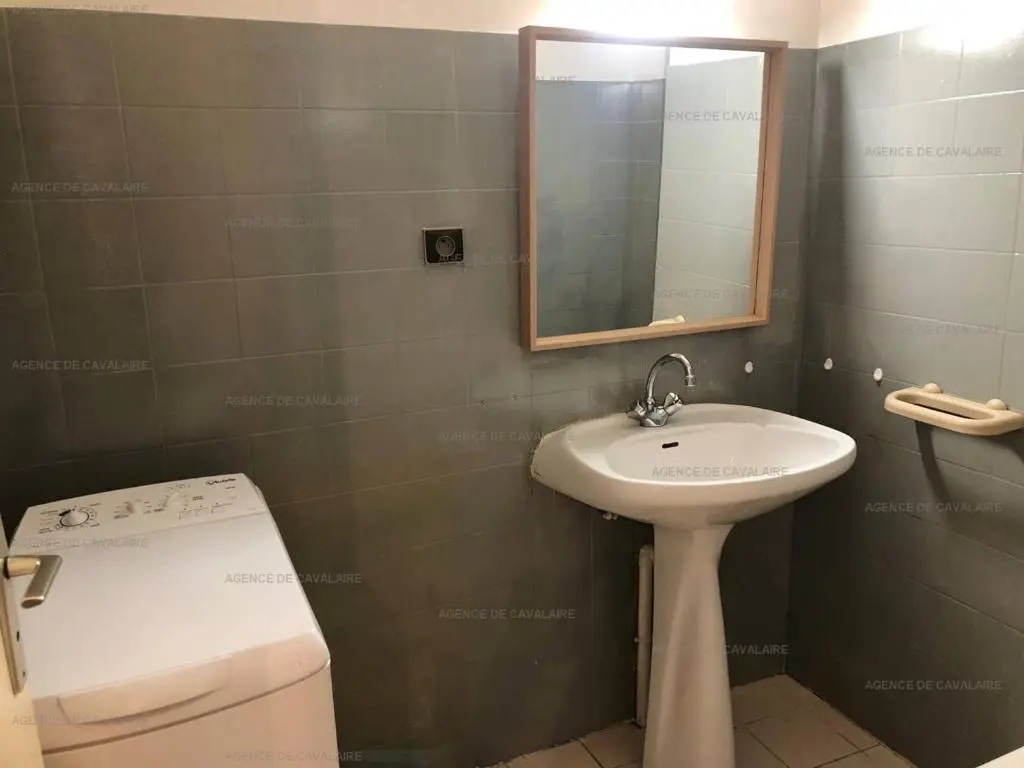 Studio Rayol-Canadel-sur-Mer, 1 pièce, 4 personnes - FR-1-100-275