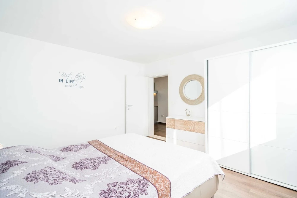 Apartments Marnic- Blue Chill