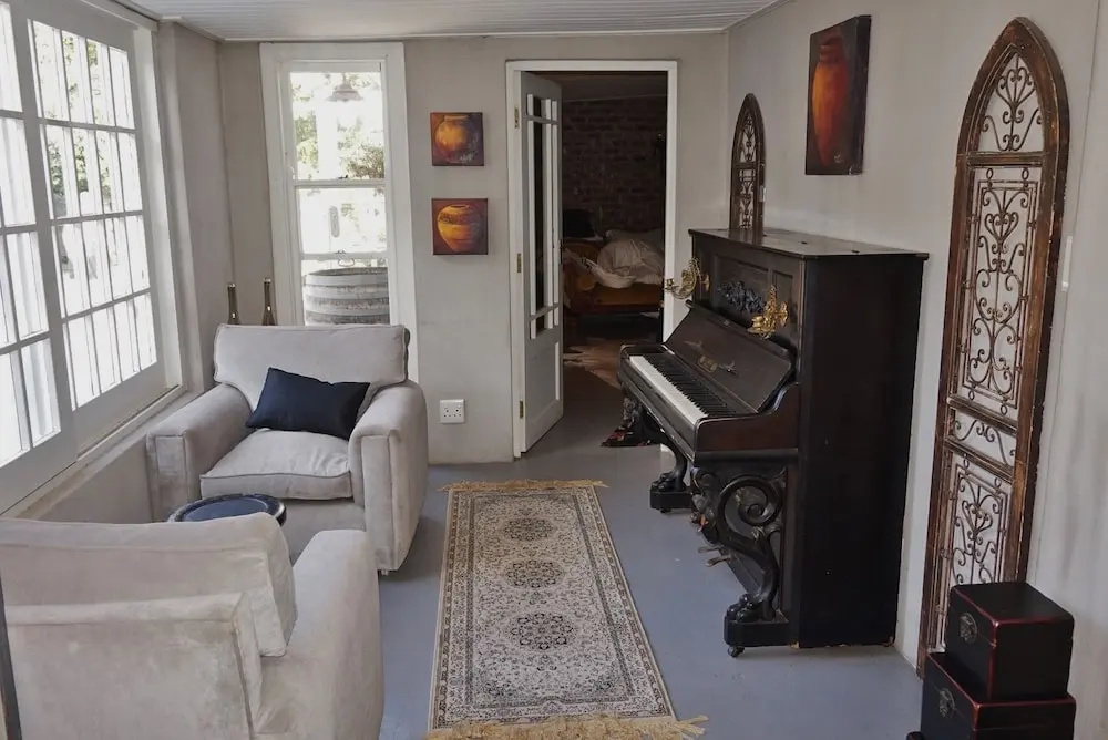 Riverstone House
