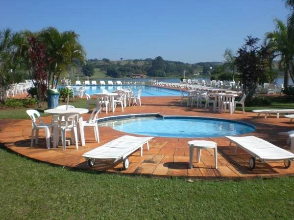 Hotel Península