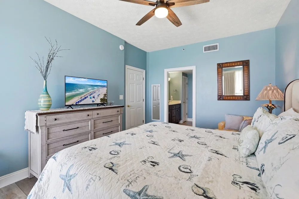 Relaxing Beachfront Condo with Beach Access - Unit 1603 by RedAwning
