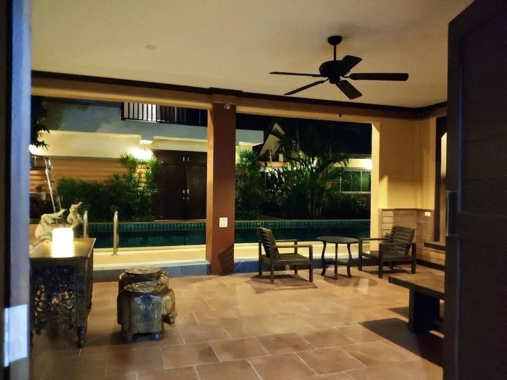 Momoka Luxury Villa