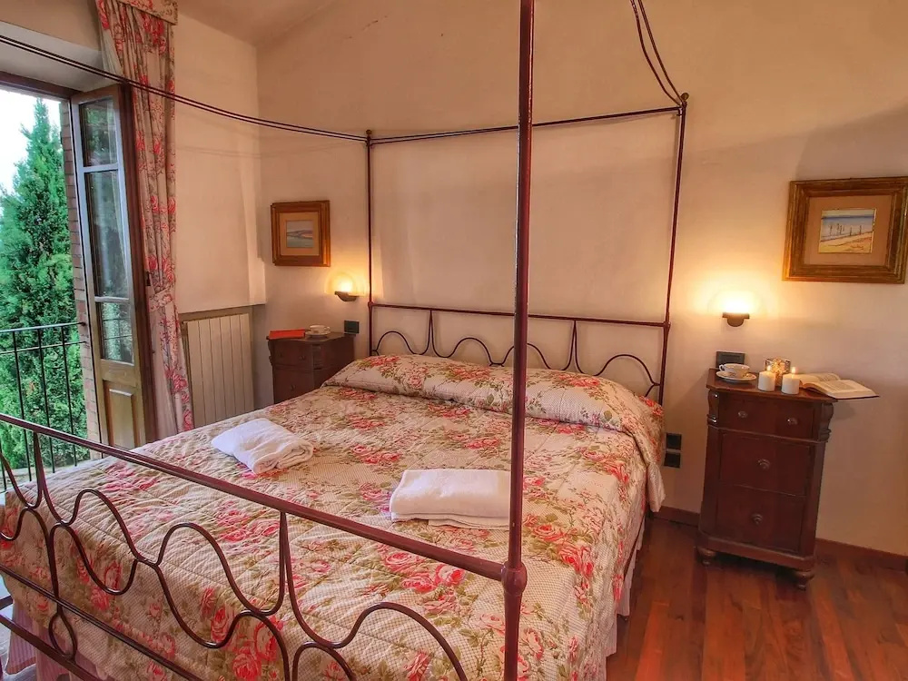 Holiday Home for 8 Guests