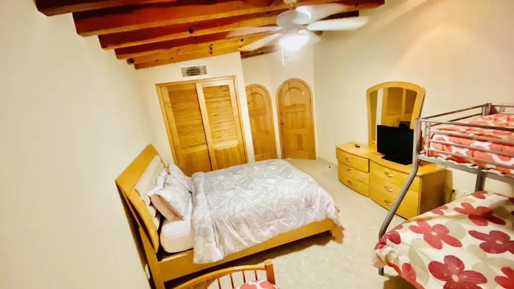 Villa 6 - 4 Br Villa