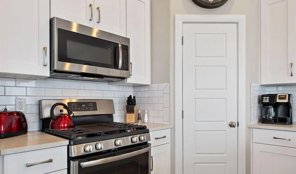 Spacious Villa 5 minutes to Lake State park by Redawning