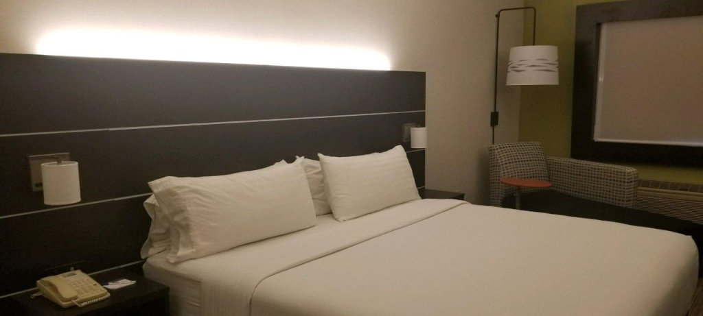 Holiday Inn Express Madera by IHG