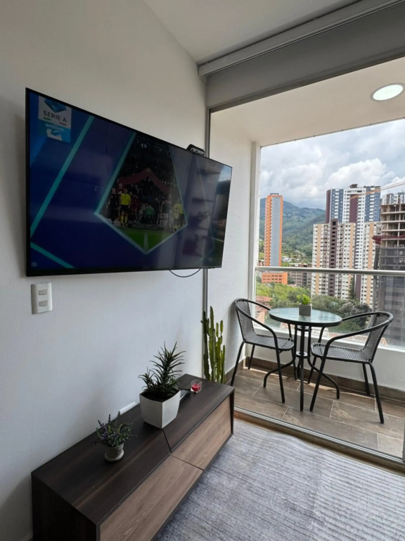 Sabaneta, apartment, Parking, Pool & with club in the sky!
