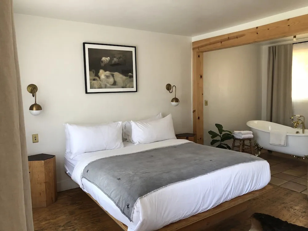 Alamo Motel
