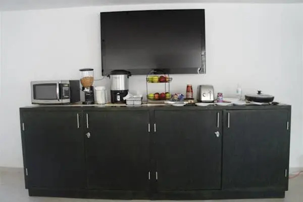 El Hotelito