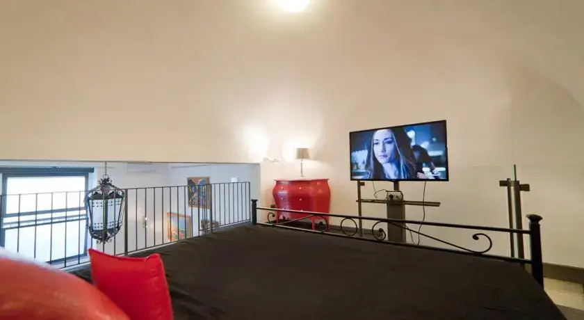 Cromatico Art House