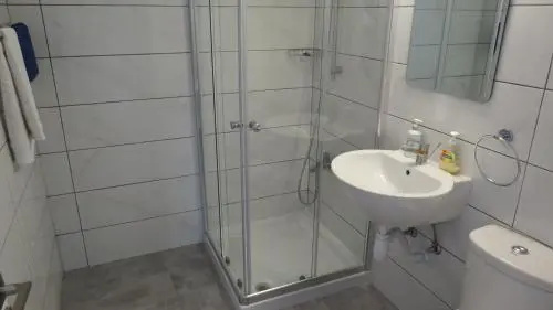 Adonis Apartment