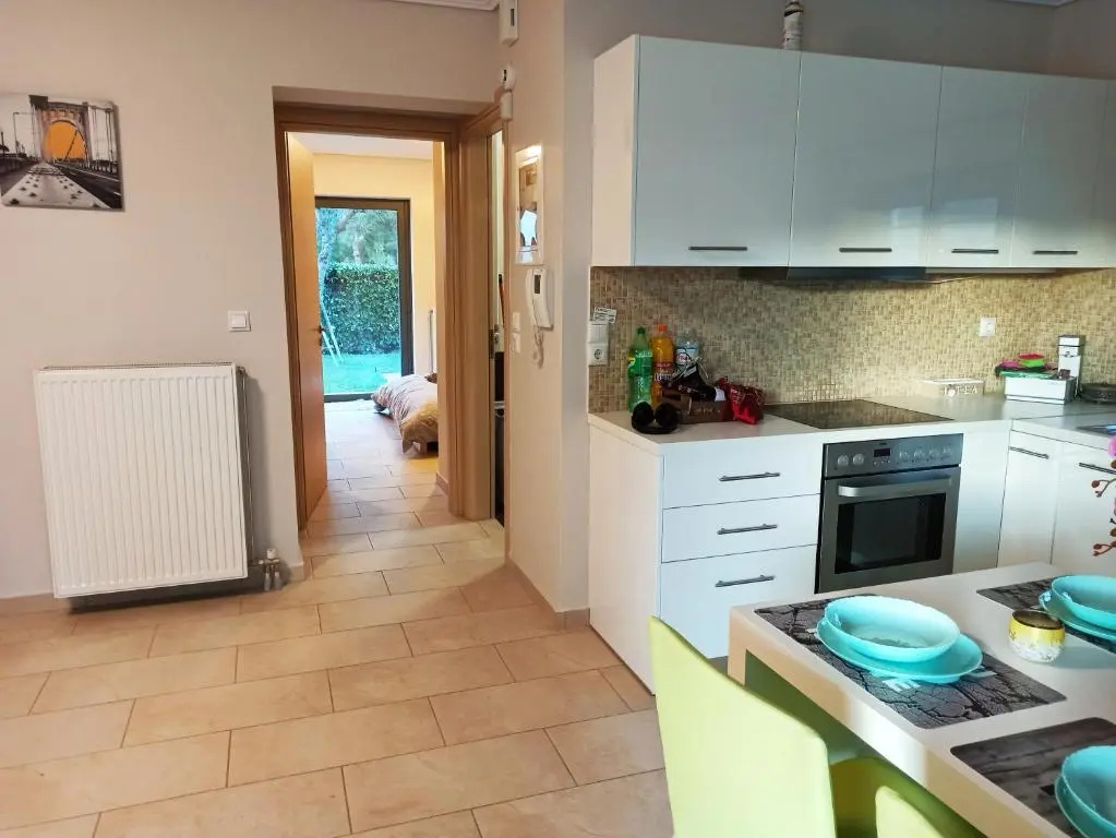Nikola's 4 season apartment by the sea and airport