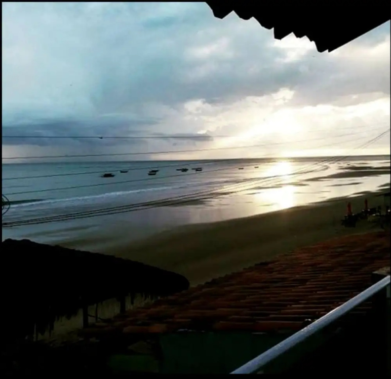 Pousada e Restaurante Altas Horas Beach
