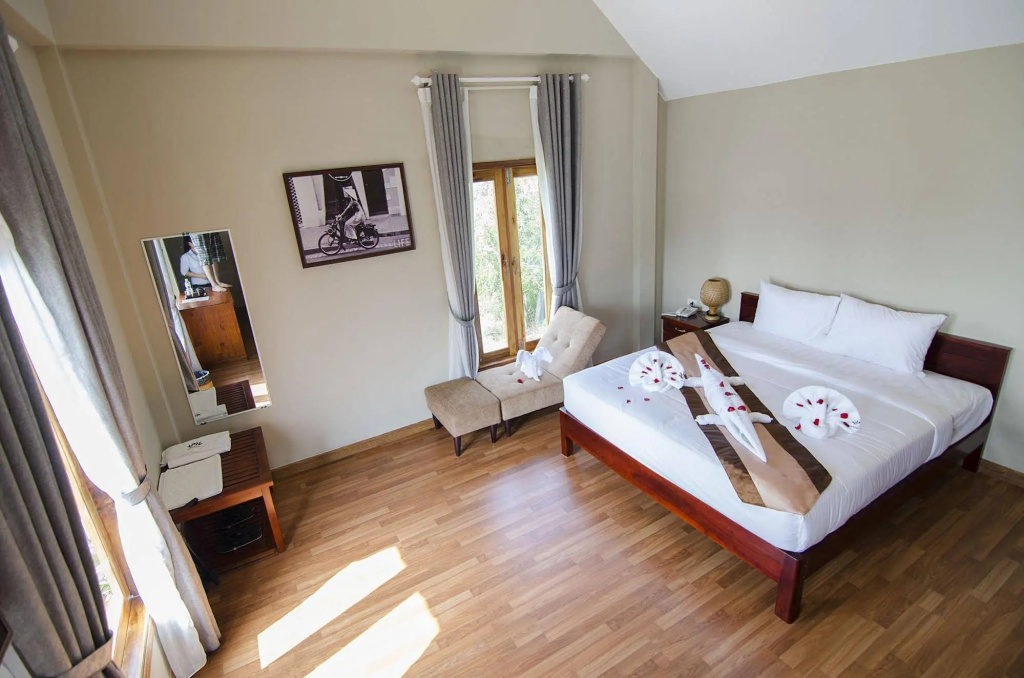 White Lotus Resort