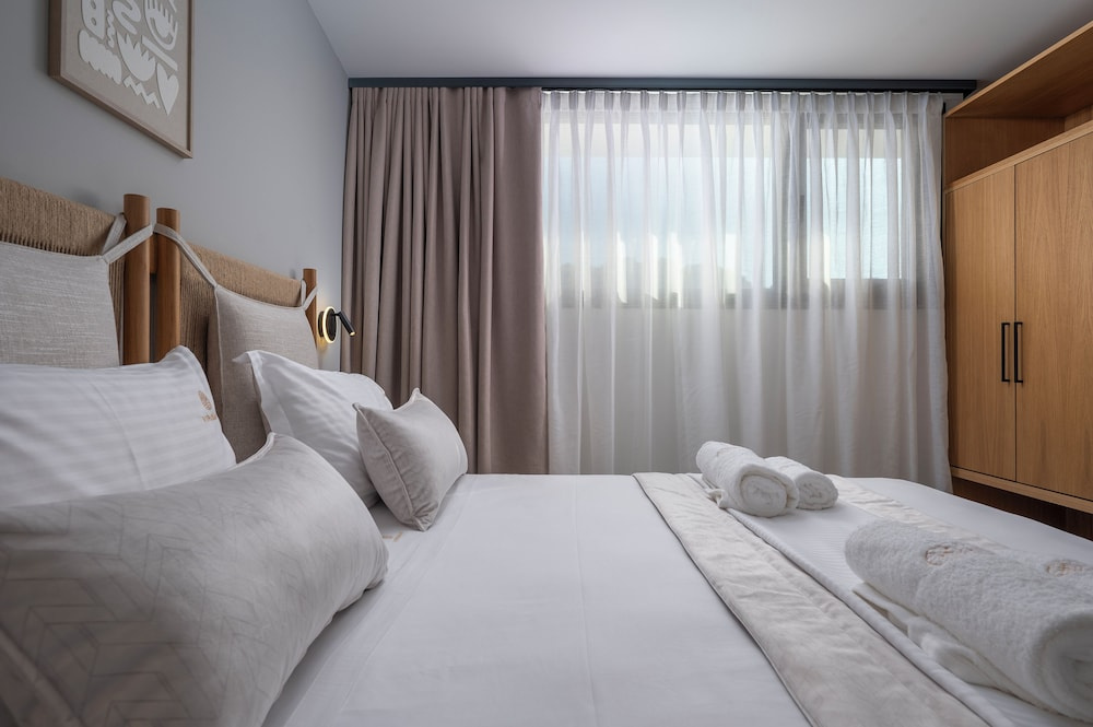 Viridian Exclusive Villas