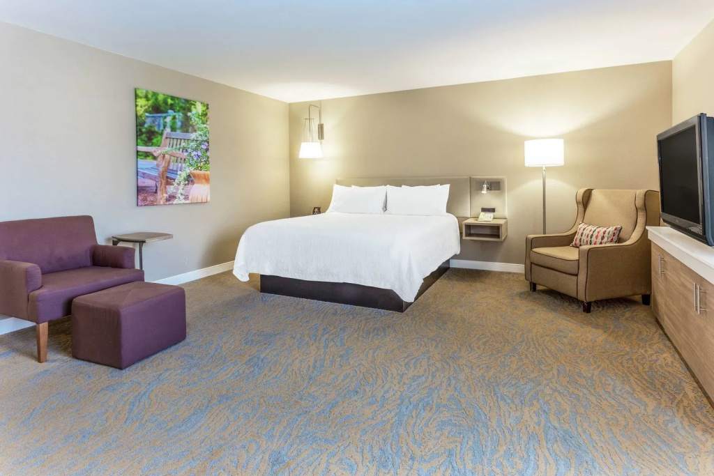 Hilton Garden Inn Saint Charles
