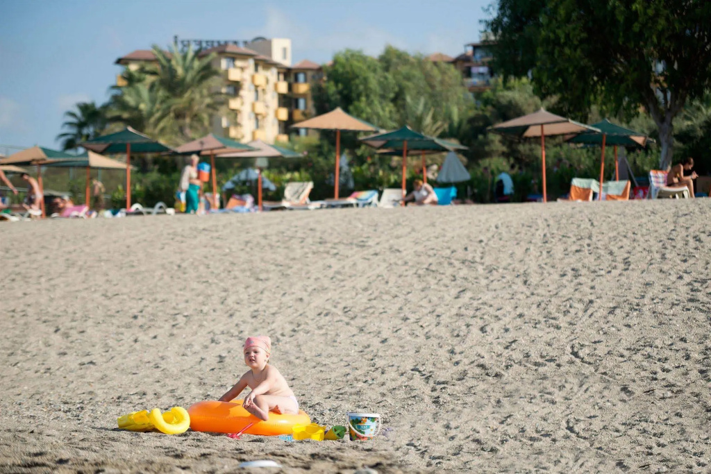 MC Mahberi Beach Hotel