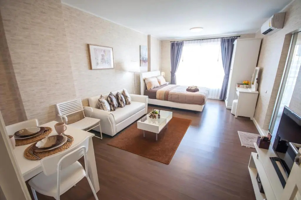 Imm Aim Condo VIP
