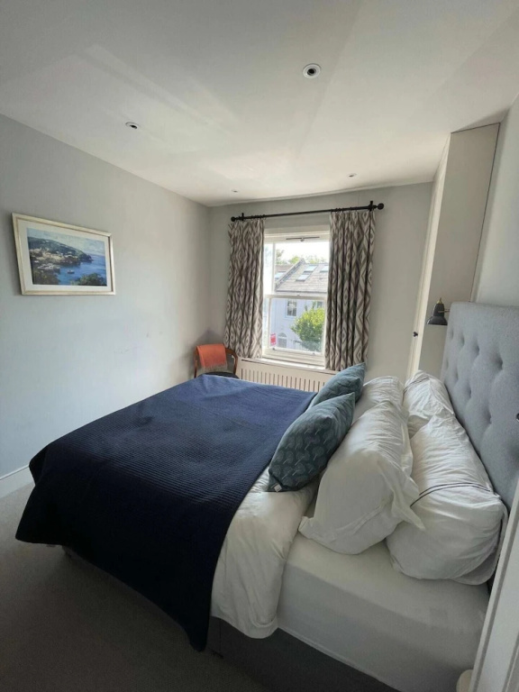 Bright & Stylish 1BD Flat - Wandsworth Town