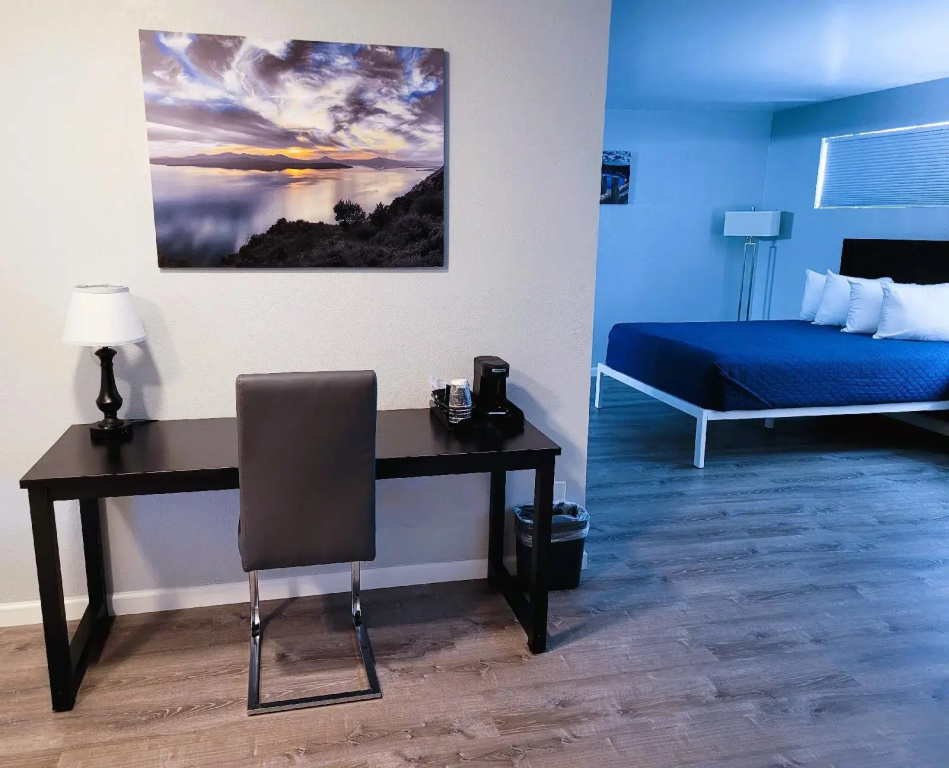 Cerulean Hotel