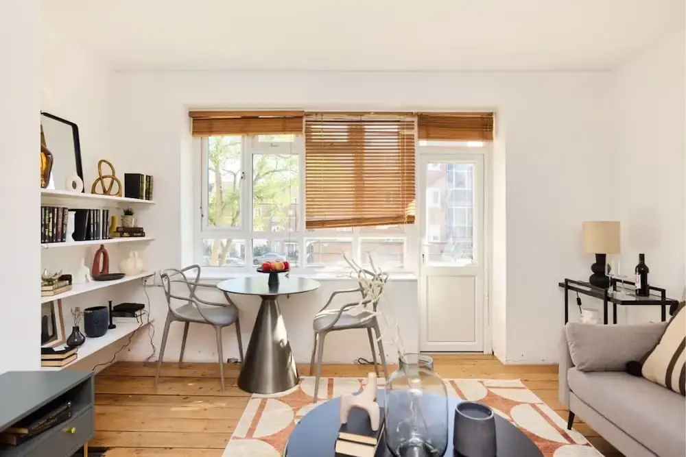 The Holloway Place - Modern 1bdr Flat With Balcony