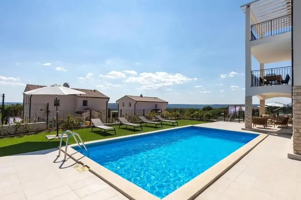 Diminici Villas
