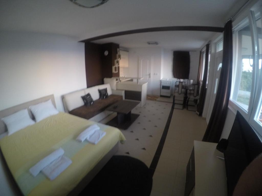 Ohrid Sunset Apartments Velestovo