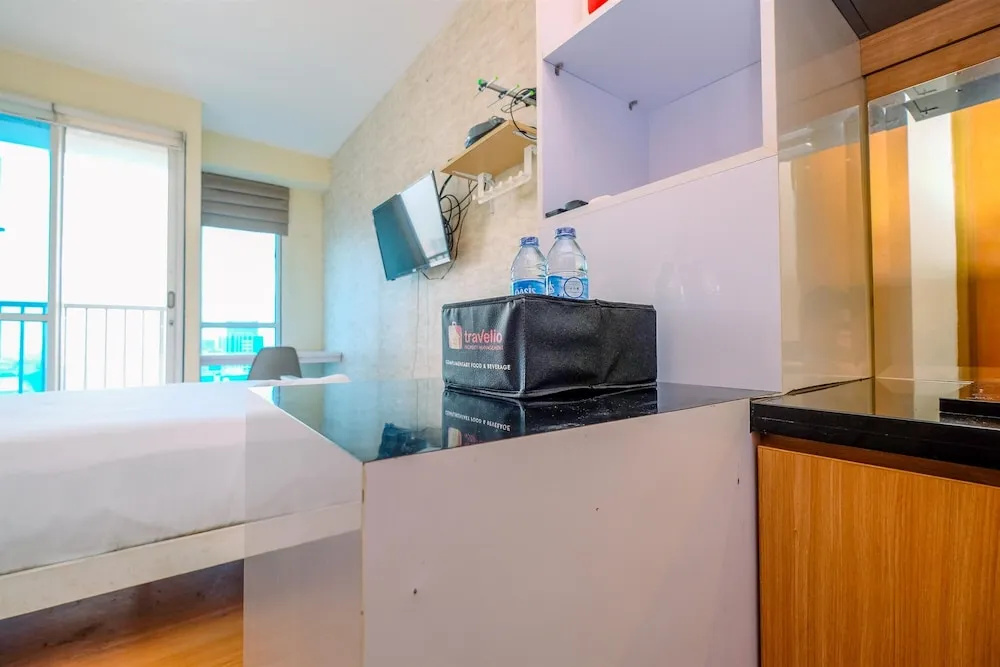 Minimalist Studio With Great City View At Tifolia Apartment