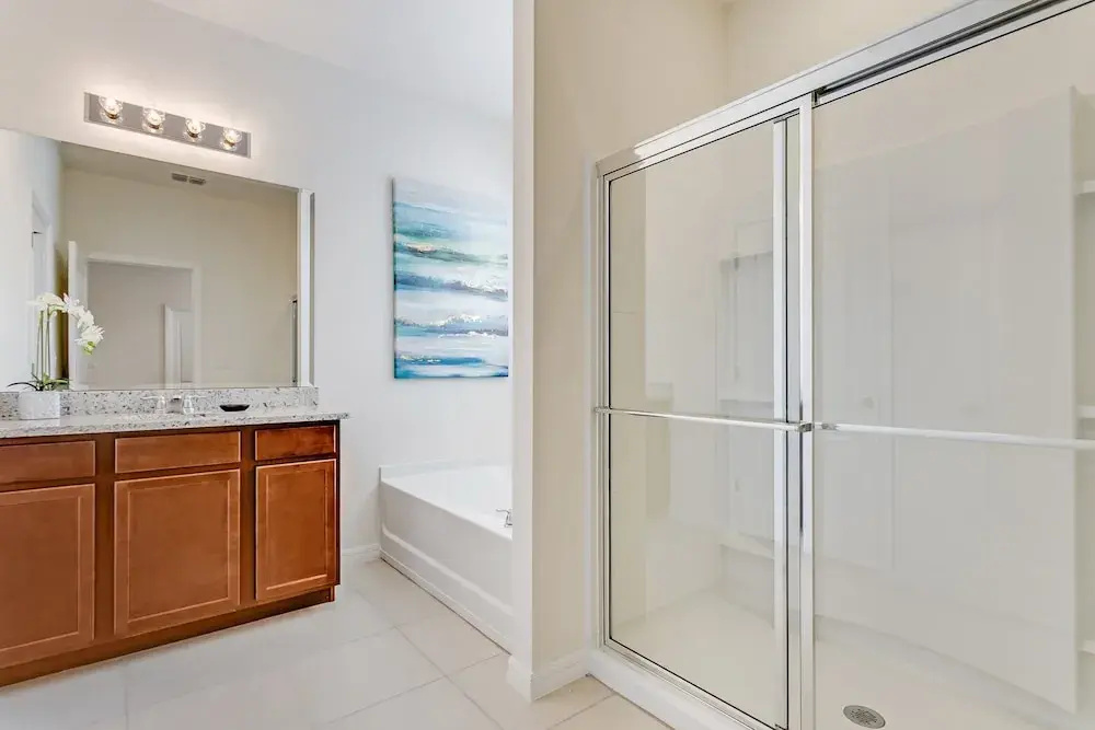 Oakwood Street Villa Solterra 7036