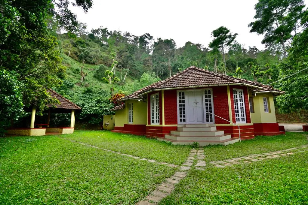 Heritage Bungalow In Madikeri