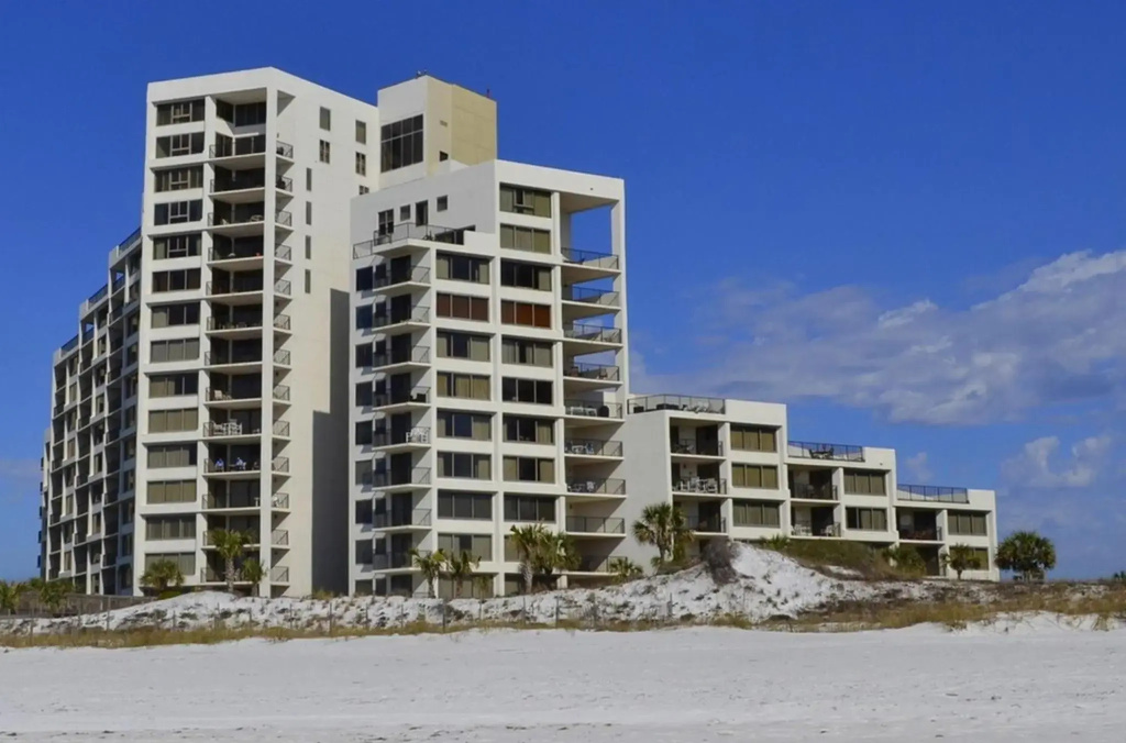 Beachside I 4122