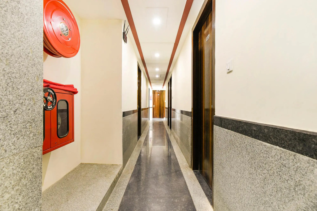 FabHotel Heaven Grand