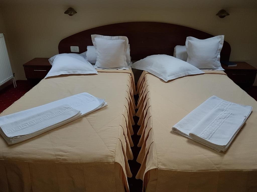 Hotel Iris