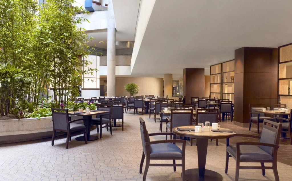 The Westin Bonaventure Hotel & Suites, Los Angeles
