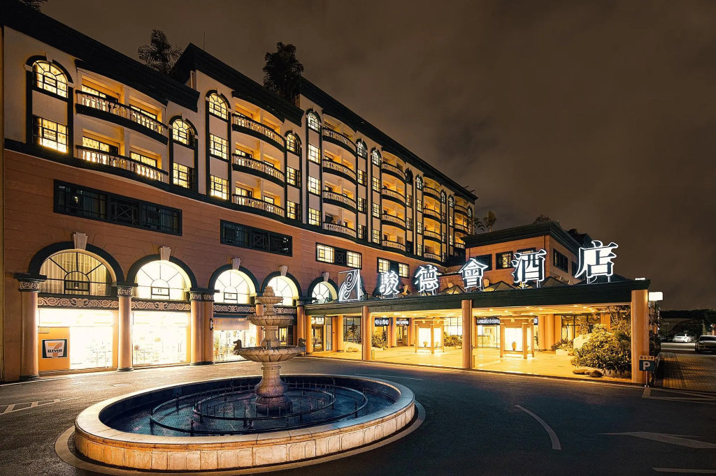 Richmond Hotel