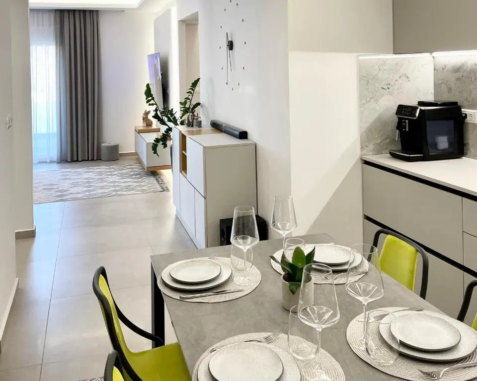 White House Kokas Luxury Apartments
