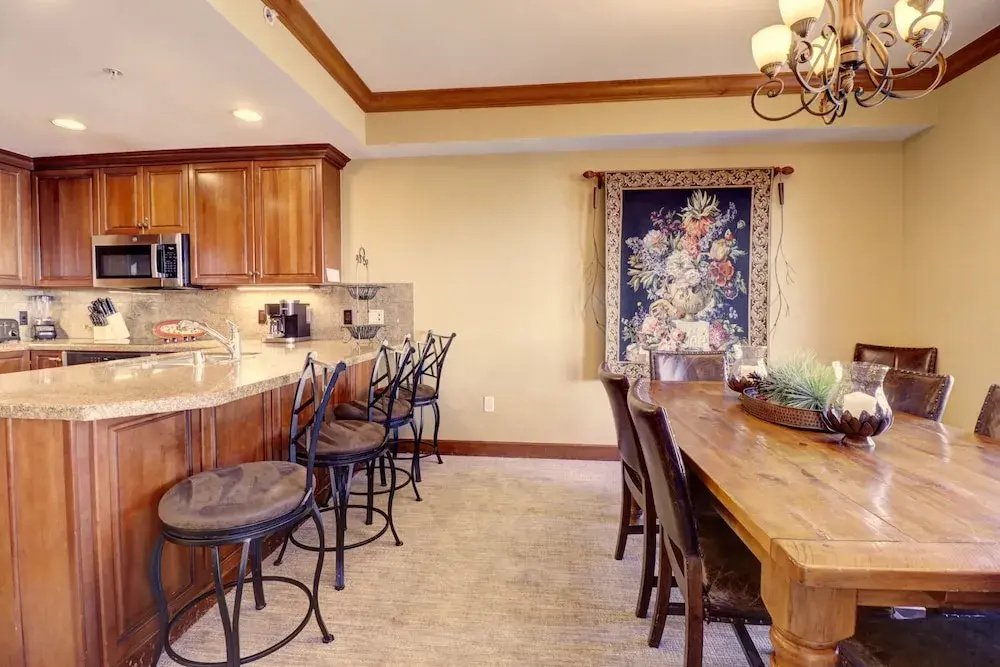 Mc204 Mill Club 3 Bedroom Condo