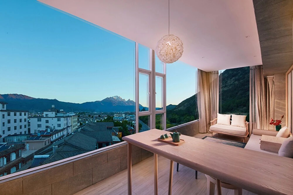 New Century Manju Lijiang Zangyuan Hotel