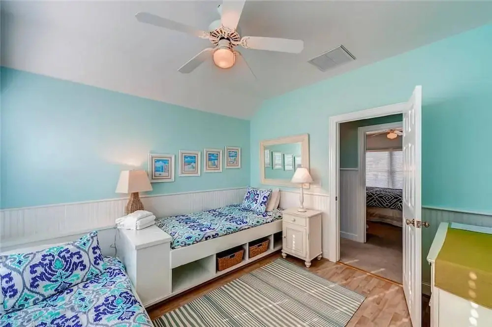 Island Retreat 4 Bedroom Holiday Home By Bald Head Island