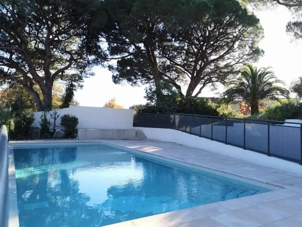 Appartement Cannes la Bocca, 2 pièces, 4 personnes - FR-1-609-14
