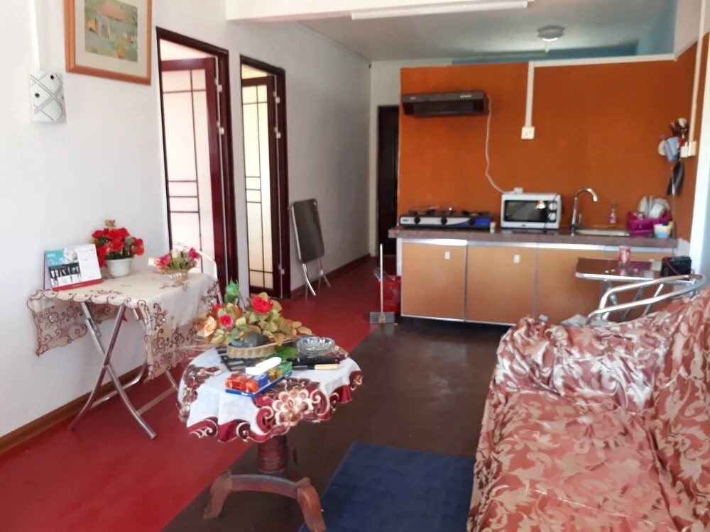 Seaview Apartments